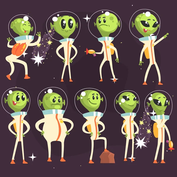 Roztomilý cizinci ve skafandrech, posádka kosmické lodi malé zelené mužíčky vtipné kreslené postavičky v bílém oblečení — Stockový vektor