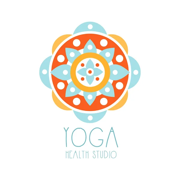 Símbolo del logo de Yoga Health Studio. Insignia de salud y cuidado de belleza, spa, etiqueta del centro de yoga — Vector de stock