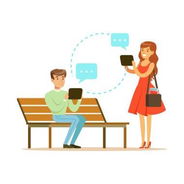 Onların tablet park renkli karakter vektör çizim ile genç erkek ve kadın communicatitng