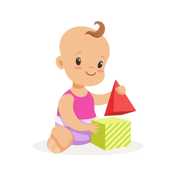 甜甜微笑的婴儿坐和玩玩具的多维数据集，姹紫嫣红的卡通人物矢量图 — 图库矢量图片