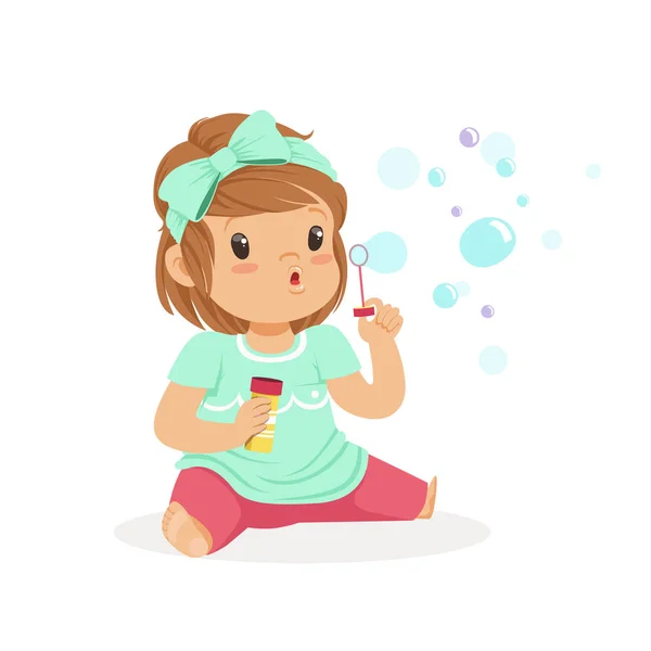 Chica sentado soplando burbujas — Vector de stock