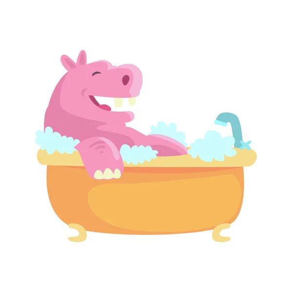 Lindo dibujos animados hipopótamo tomando un baño — Vector de stock