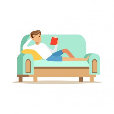 kanepede yatan genç adam