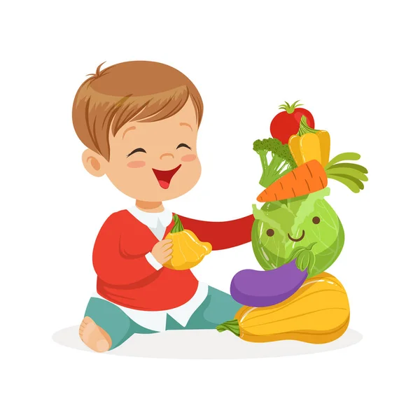 Glimlachend jongetje zittend op de vloer spelen met groenten, kinderen gezond voedsel concept kleurrijke vector illustratie — Stockvector