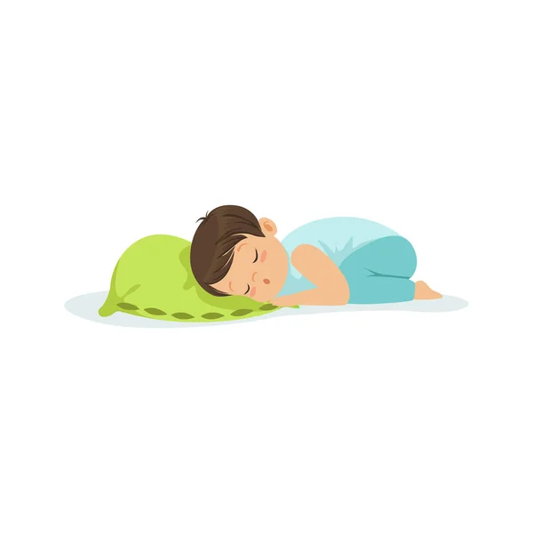 Bir yastık çizgi film karakteri vektör çizim üzerinde uyuyan sevimli küçük çocuk — Stok Vektör