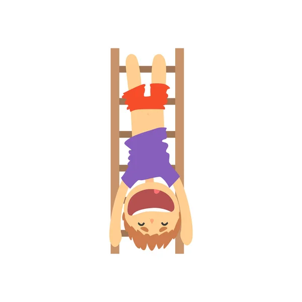 Niño deportivo colgando boca abajo en una escalera, niños actividad física vector de dibujos animados Ilustración — Vector de stock