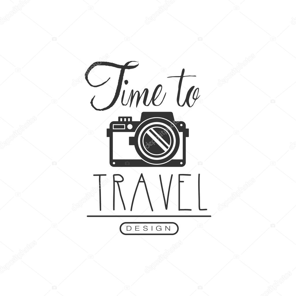 Travel label with photo camera