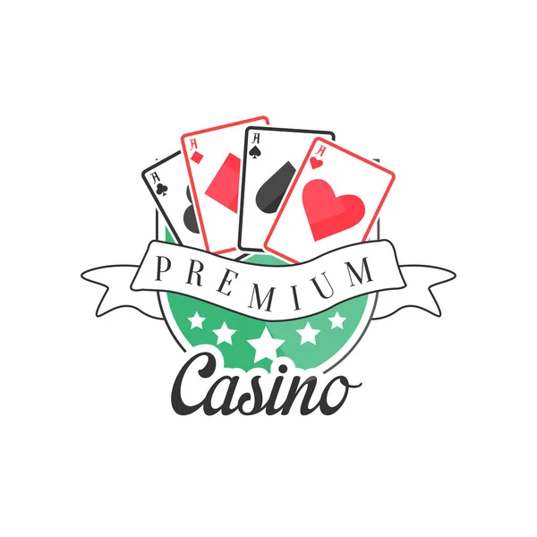 Casino premie logo, kleurrijke vintage gokken badge of embleem met speelkaarten vector illustratie — Stockvector