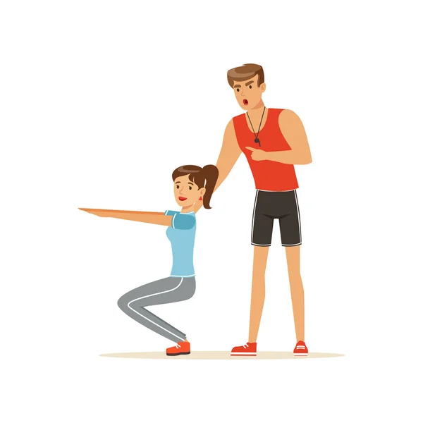 Treinador de fitness profissional e mulher jovem agachamento, pessoas exercendo sob controle do vetor personal trainer Ilustração — Vetor de Stock