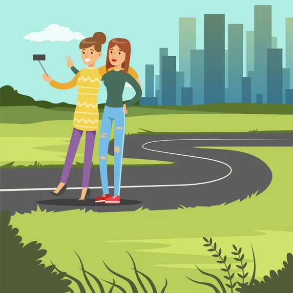 Duas namoradas felizes abraçando e tirando foto selfie enquanto caminhava na rua da cidade, vetor de conceito de amizade Ilustração — Vetor de Stock
