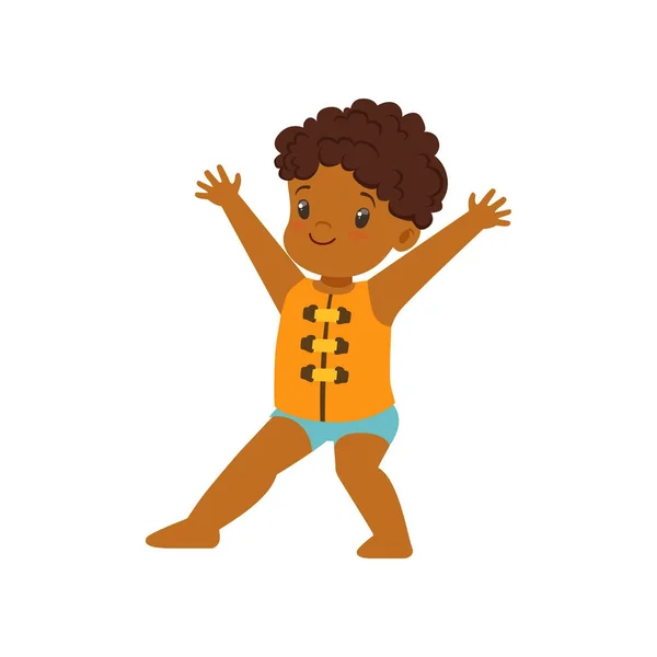 Χαριτωμένο μικρό αφρικανικό αμερικανικό αγόρι φορώντας ασφάλεια σωσίβιο, παιδί παίζοντας στην παραλία, ευτυχισμένος νήπια υπαίθρια δραστηριότητα στις καλοκαιρινές διακοπές διανυσματικά εικονογράφηση — Διανυσματικό Αρχείο