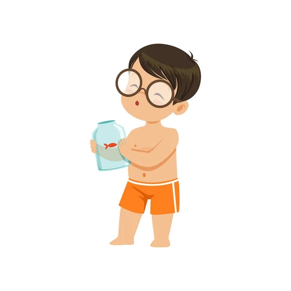 Cute little boy holding glass jar with goldfish, kid playing at the beach, happy infants outdoor activity on summer vacations vector Illustration — Stock Vector
