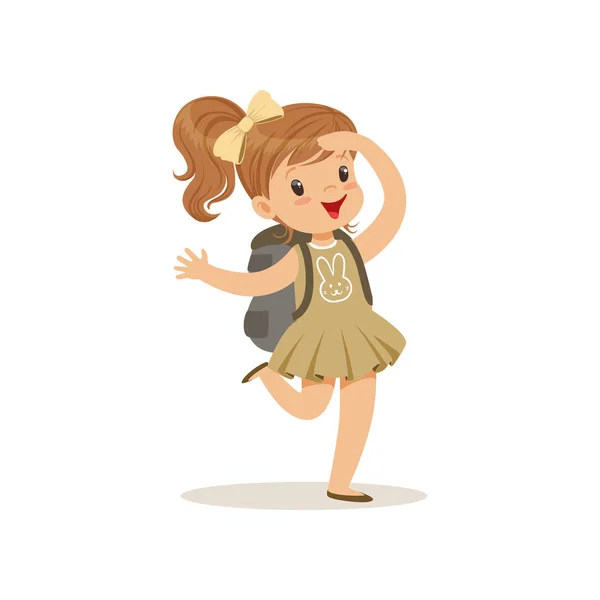 Красива щаслива дівчинка в скаутському костюмі з рюкзаком, активність на відкритому повітрі Векторні ілюстрації — стоковий вектор