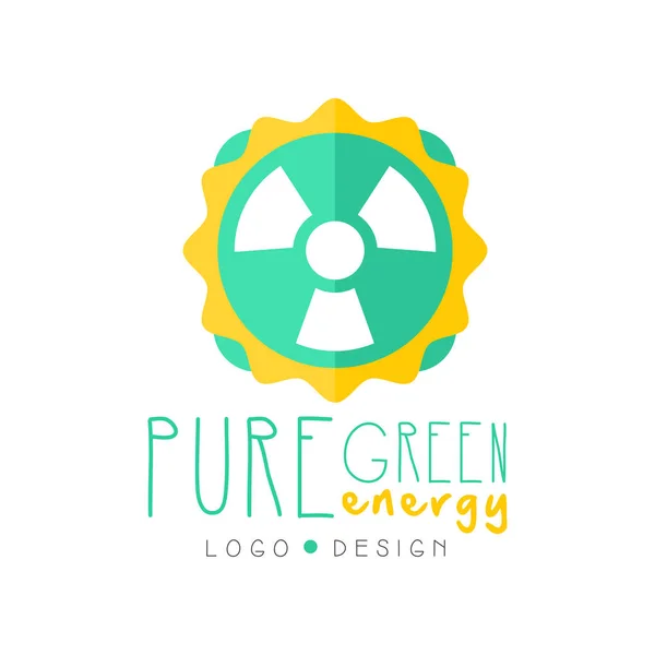 Δημιουργική καθαρής ενέργειας λογότυπο αρχικό πρότυπο σχεδίασης με πυρηνική σύμβολο. Βιομηχανία παραγωγής ηλεκτρικής ενέργειας φιλικά προς το περιβάλλον. Επίπεδη πολύχρωμο διάνυσμα απομονωθεί σε λευκό. — Διανυσματικό Αρχείο