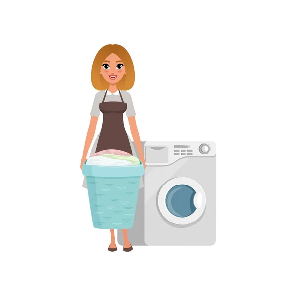 Gadis ceria berdiri dan memegang keranjang cucian dekat mesin cuci. Karakter kartun pelayan hotel berpakaian dan celemek. Pekerja dalam negeri. Desain vektor datar - Stok Vektor
