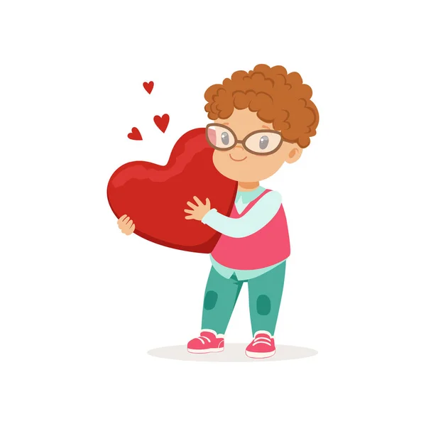 Petit garçon mignon dans des lunettes tenant coeur rouge, concept Happy Valentines Day, l'amour et les relations vecteur Illustration — Image vectorielle