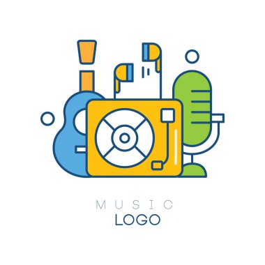 Vinil plak çalar, earphones, gitar ve retro mikrofon ile yaratıcı logo şablonu. Müzik hobi. Yeşil, sarı ve mavi dolgulu doğrusal vektör amblemi