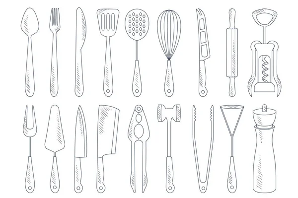 Çatal bıçak takımı ve yemek pişirmek için çeşitli mutfak eşyaları vektör ayarlayın. Sarımsak basın, tirbuşon, et cleaver, oklava, çırpma. Ayrıntılı el çekilmiş resimler — Stok Vektör