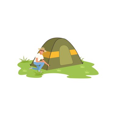 Turist çadırın oturan adam gülümsüyor, seyahat, kamp ve rahatlatıcı kavramı, yaz tatil vektör çizim beyaz bir arka plan üzerinde