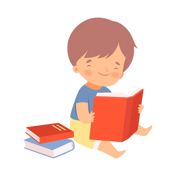 Niño personaje sentado en el piso y aprendiendo a leer — Vector de stock