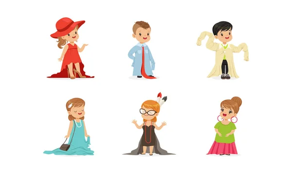 Cute Little Kids Usando Elegante Adulto Ropa de gran tamaño Vector Illustrations Set — Archivo Imágenes Vectoriales