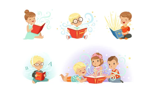 Adoráveis meninos e meninas leitura coleção de livros de contos de fadas, crianças fabulosa imaginação Vector Ilustração — Vetor de Stock