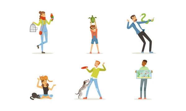 People with Their Pets, Men and Women Characters Training and Playing their Pet Animals, Turtle, Snake, Cat, Dog, Aquarium Fishes Vector Illustration — Stok Vektör