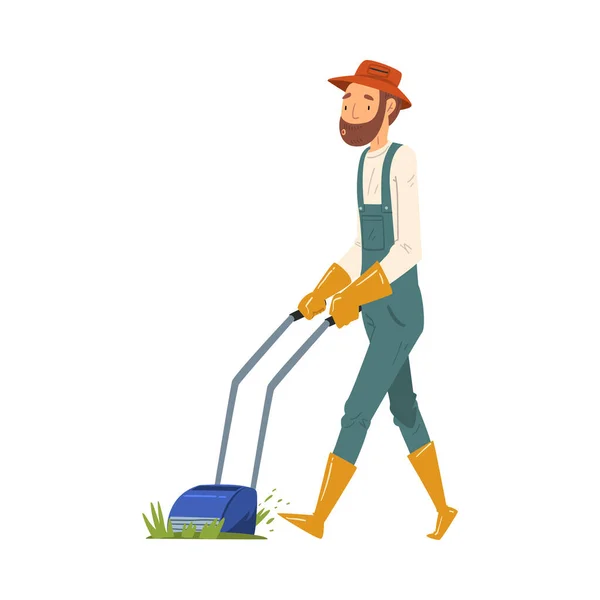 Человек-садовник стрижет лужайку, весёлый мужской персонаж фермера в вералах, работающий в саду или на ферме — стоковый вектор