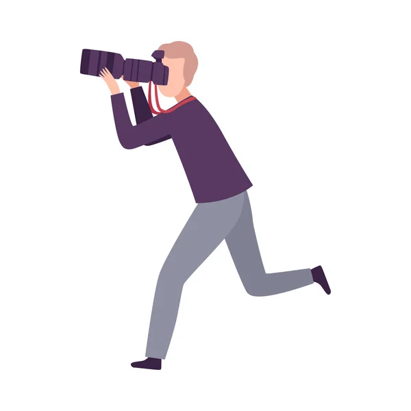 Запуск папарацци с камерой, мужчина-фотограф после знаменитости плоские векторные иллюстрации — стоковый вектор