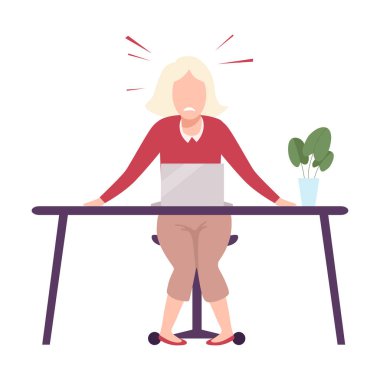 Masada oturan iş kadını dizüstü bilgisayarın düz vektör ilülasyonundan korkmuş görünüyor.