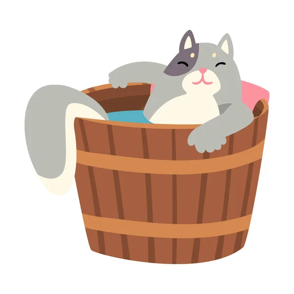 Lustige Katze nimmt japanisches Thermalbad, Haustier genießt Spa-Verfahren in Holzfässern Vektor-Illustration — Stockvektor