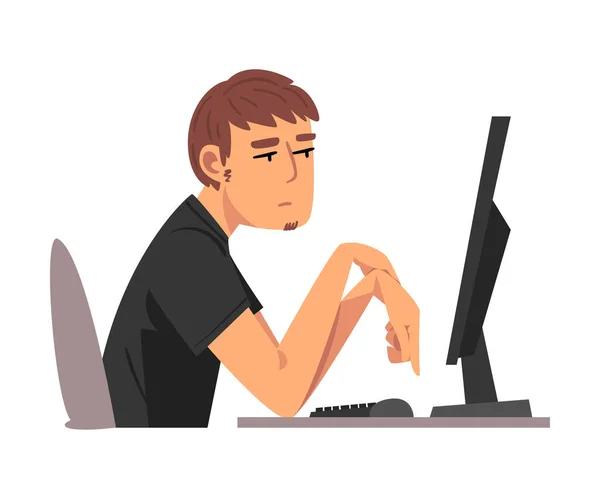 Nudný zaměstnanec Muž pracující s počítačem, líný muž Clerke, nemotivovaný nebo neproduktivní pracovník postava, boční pohled vektorové ilustrace — Stockový vektor