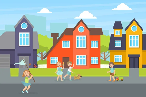 Leuke kinderen wandelen en spelen op straat, stedelijk landschap Vector Illustratie — Stockvector