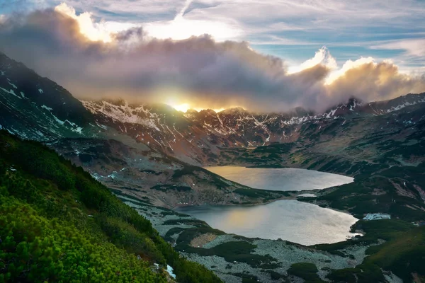 Günbatımı beş göller vadide tatra mountain