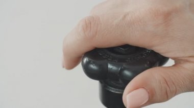 Yaşlı kadınlar dönüm dokunun el