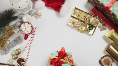 Noel Hediyesi ile En İyi Kadın Elleri