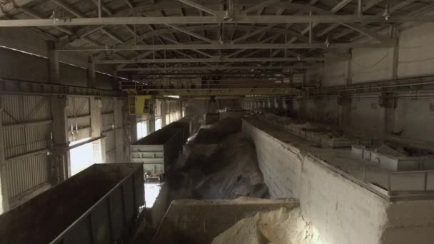 Intérieur industriel, production de carreaux de céramique, intérieur d'usine moderne — Video