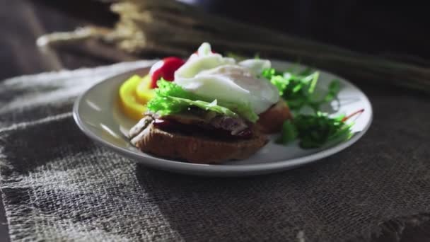 Perfect Bruschetta Poached Egg on the table — Stock Video