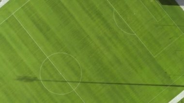 Futbol sahasının hava görüntüsü