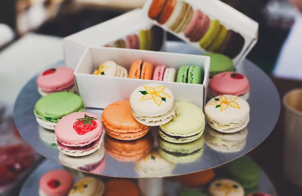 Colorful macaron cookies on bar for sale — Stock Photo, Image