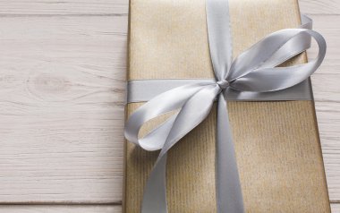 Hediye. Modern Noel kutularına hediyesi