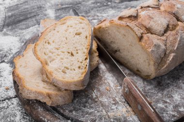 Fırın kavramı arka plan. Bıçak kesim ekmek ekmek dilimleri