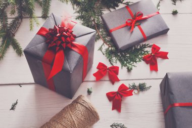 Yaratıcı hobi. Noel hediyesi kutusu, en iyi görünümü kaydırma