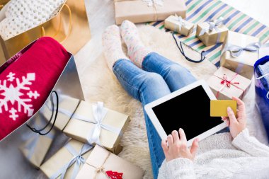 Online Kredi kartı ile alışveriş kadın