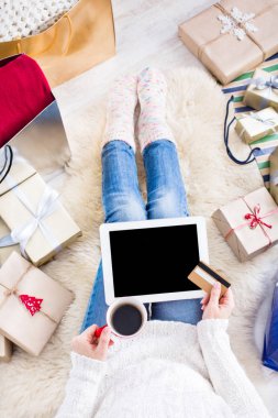 Online Kredi kartı ile alışveriş kadın