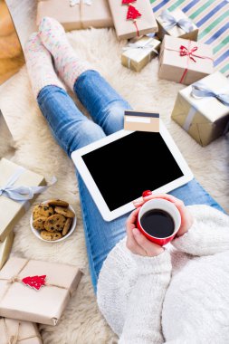 Online Kredi kartı ile alışveriş kadın