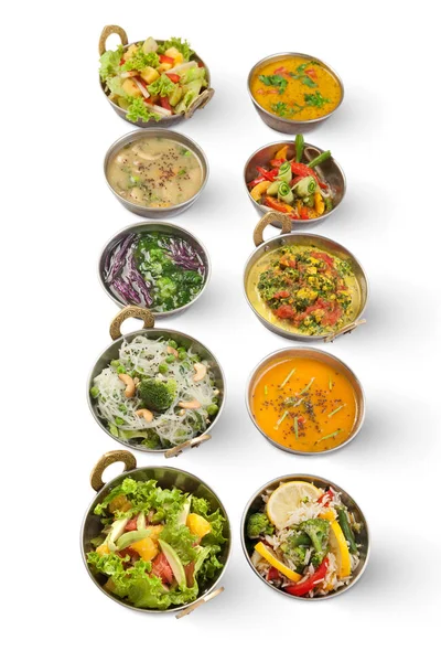 Строгий вегетаріанець і Вегетаріанський Індійська кухня гарячі пряні страви — стокове фото