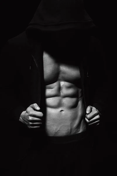 강한 운동 남자 showes 근육 질 몸매 — 스톡 사진
