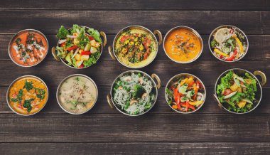 Vegan ve vejetaryen Hint mutfağı sıcak baharatlı yemekler