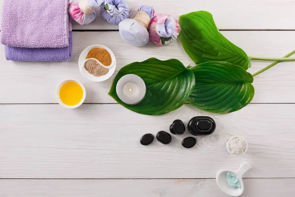 Spa-Behandlung, Aromatherapie Hintergrund. Details und Zubehör — Stockfoto